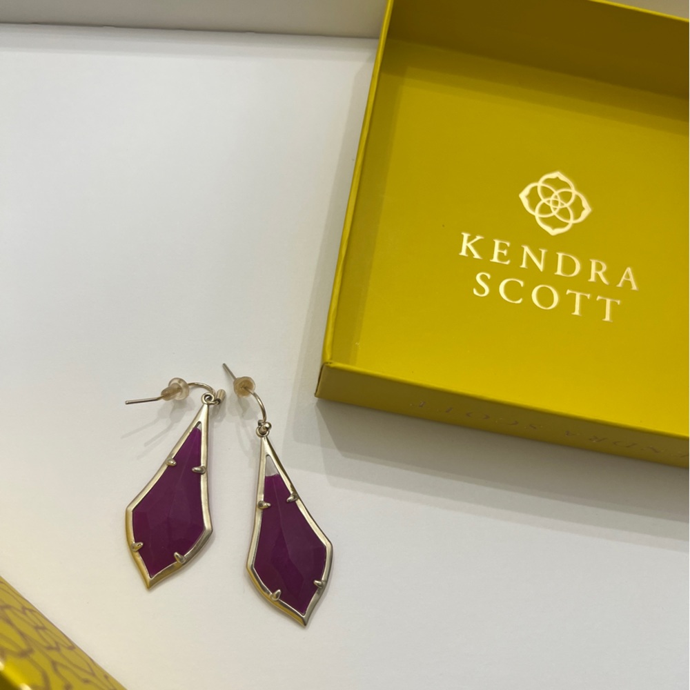 Kendra Scott Purple Maroon Earrings